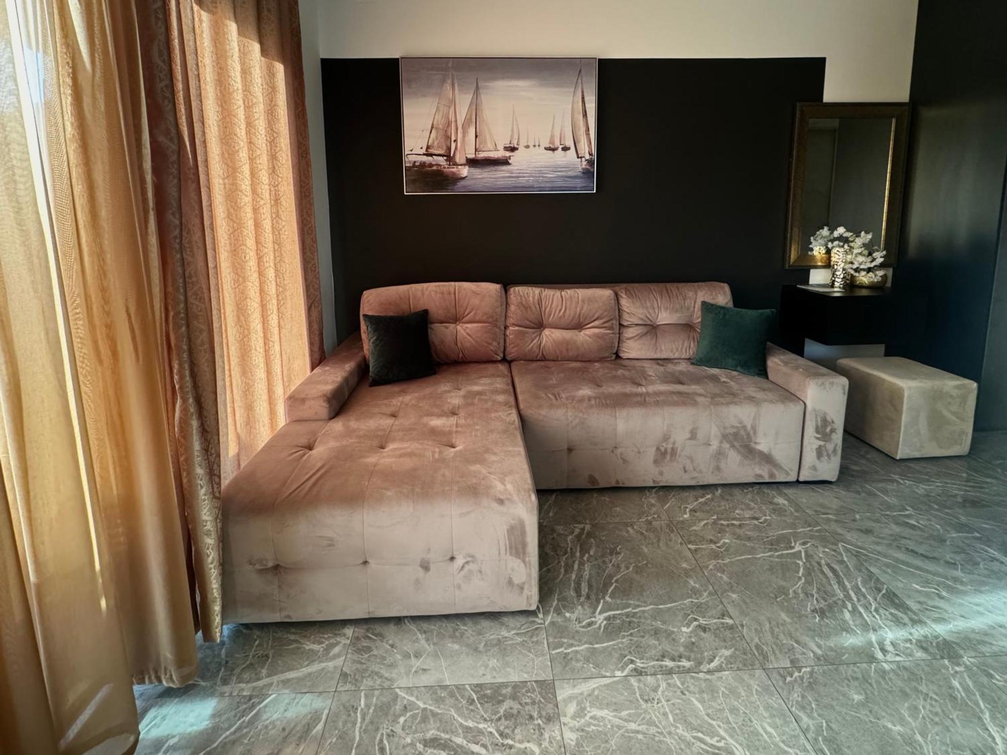 Golden Sunset Appartement *