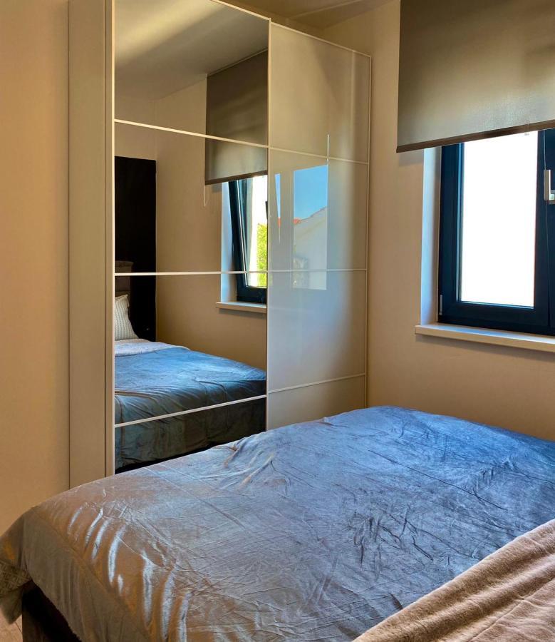 Golden Sunset Apartment