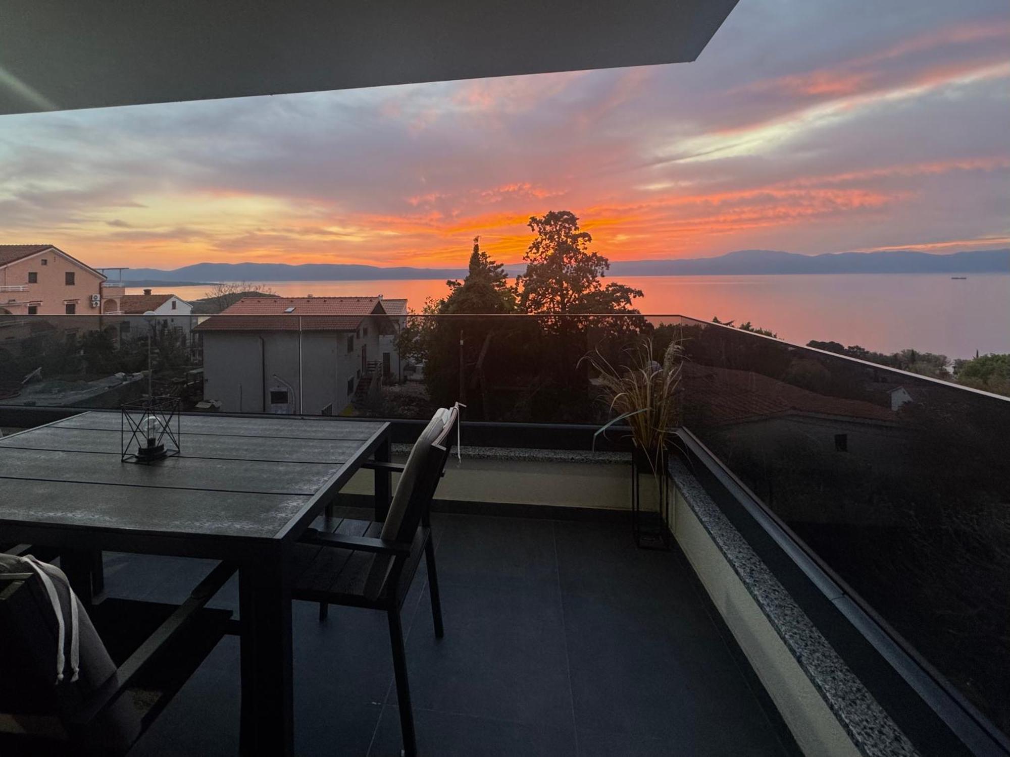 Apartment Golden Sunset *